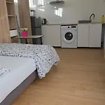 Modern Apartment Toulouse