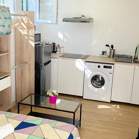 Apartment Modern *